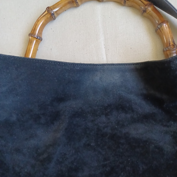Gucci Bamboo Black Suede Bag - Picture 11 of 14